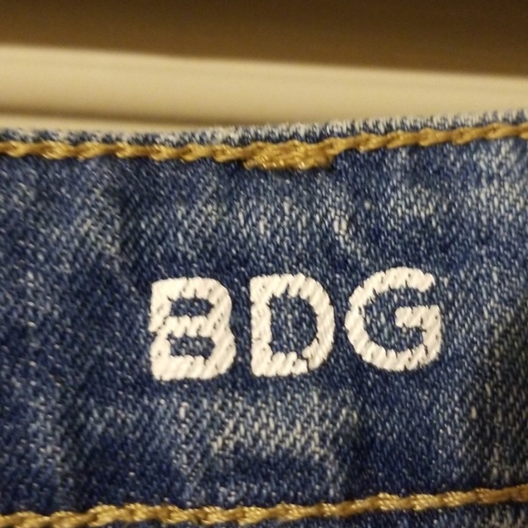 BDG denim shorts - Picture 3 of 5